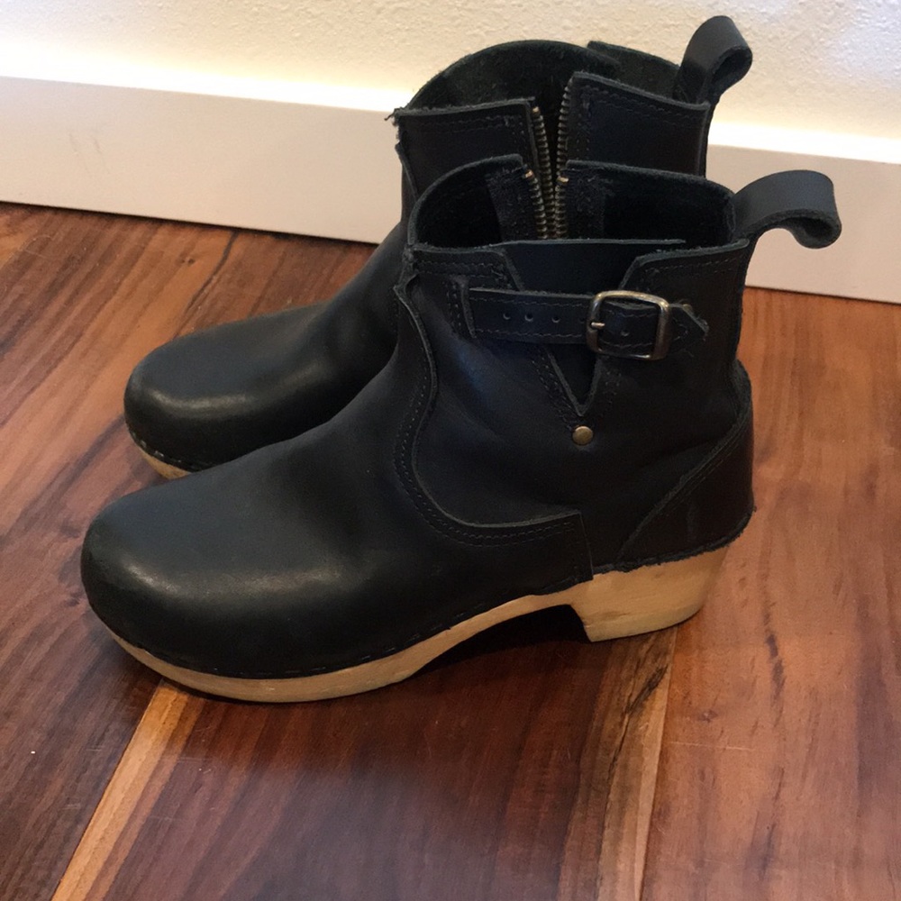 No 6 clog boots size 39 black leather